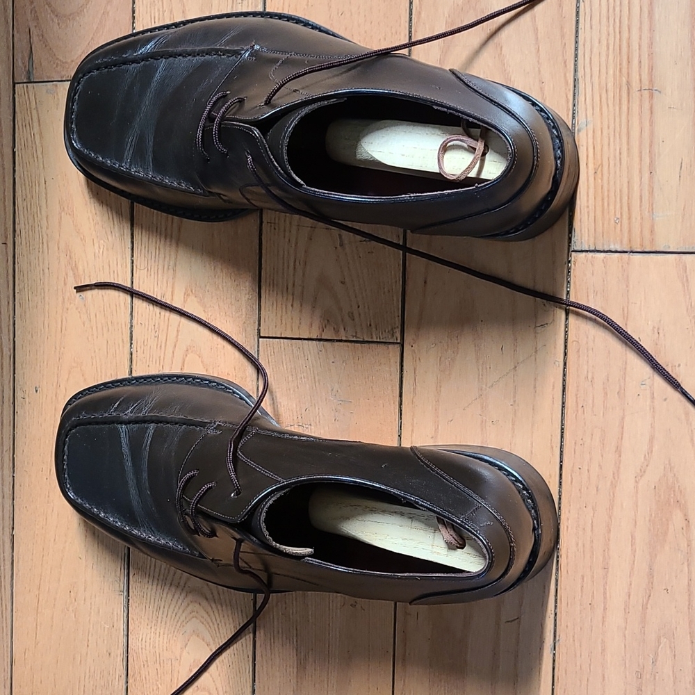 Custom hand made dress shoes size US 11 in chocolate brown